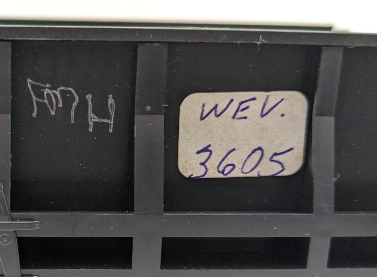 Weaver EBC63L 40' Express Boxcar New Haven #3605 3-Rail VG/Box