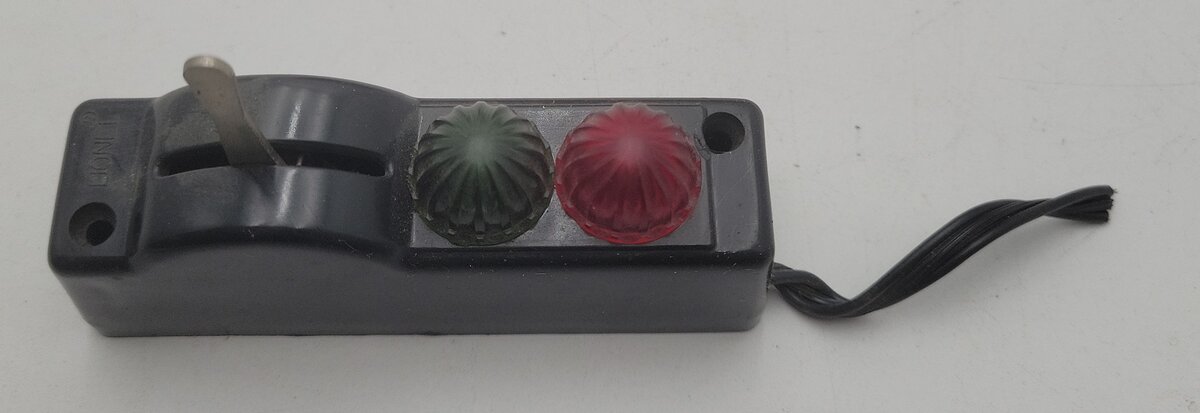 Lionel 6-5132 O O31 Right Hand Remote Control Switch Turnout VG/Box