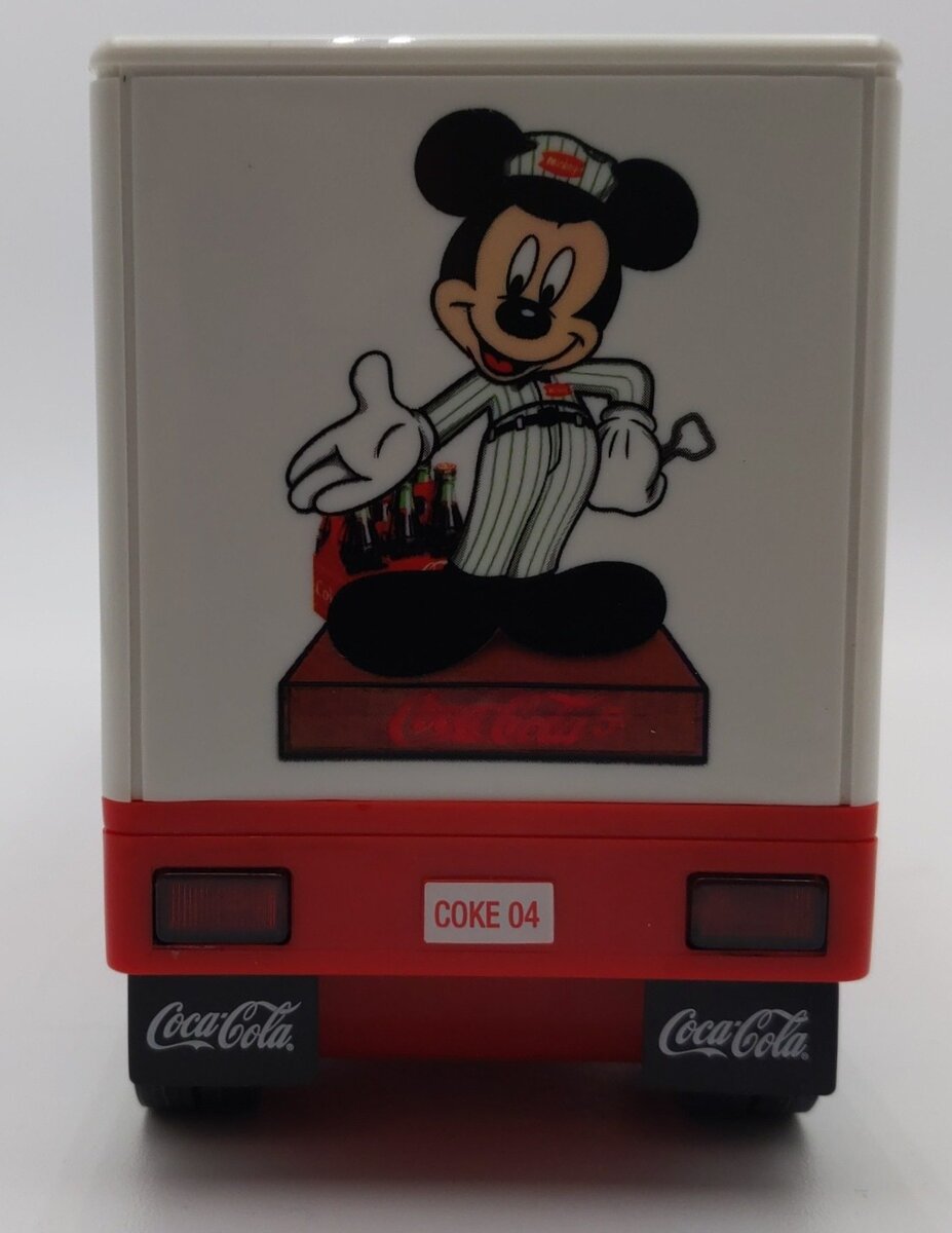 Coca-Cola 47242 Semi Truck Mickey Mouse Tour Carrier 2004 EX/Box