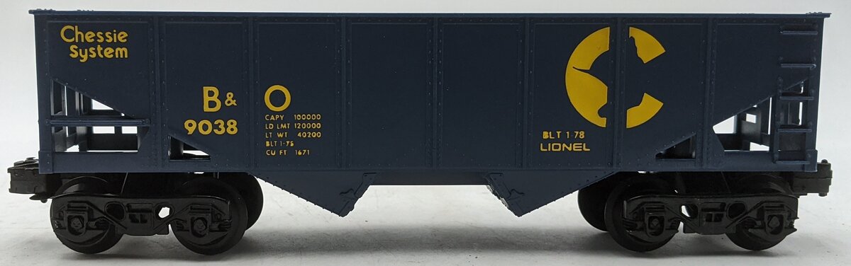 Lionel 6-9038 O Gauge Chessie Short 2-Bay Hopper Car #9038 VG/Box