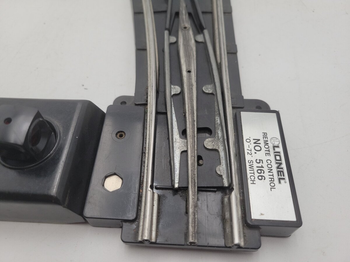 Lionel 6-65166 O Gauge O72 Left Hand Remote Control Switch VG/Box