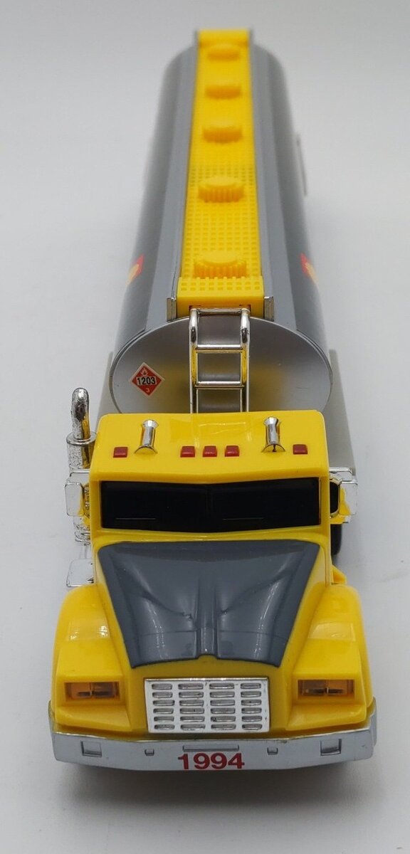 Shell 1994 O Gauge Silverado Toy Tanker Truck EX/Box