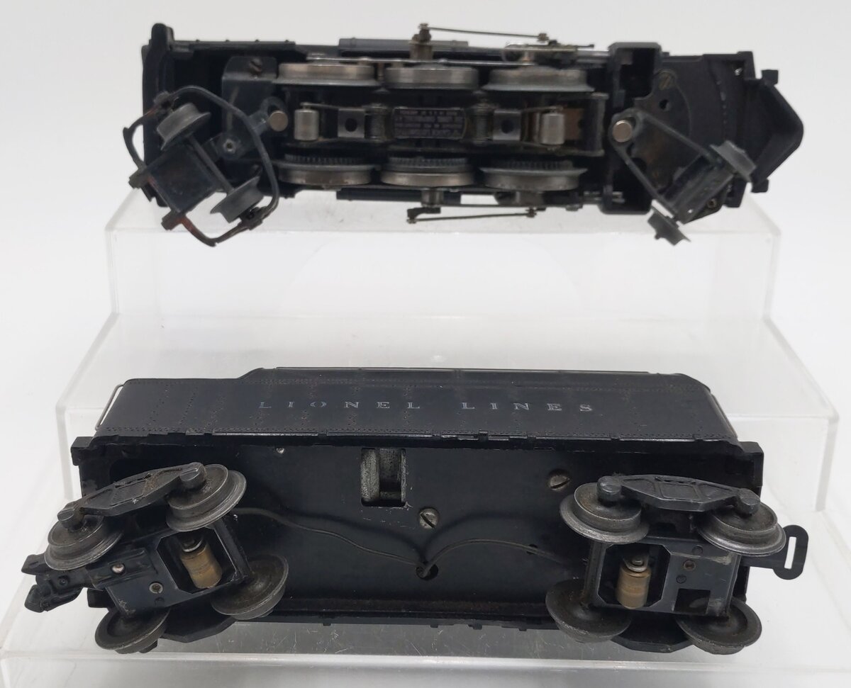 Lionel 224 Vintage O 2-6-2 Diecast Steam Locomotive with 2466WX Tender VG