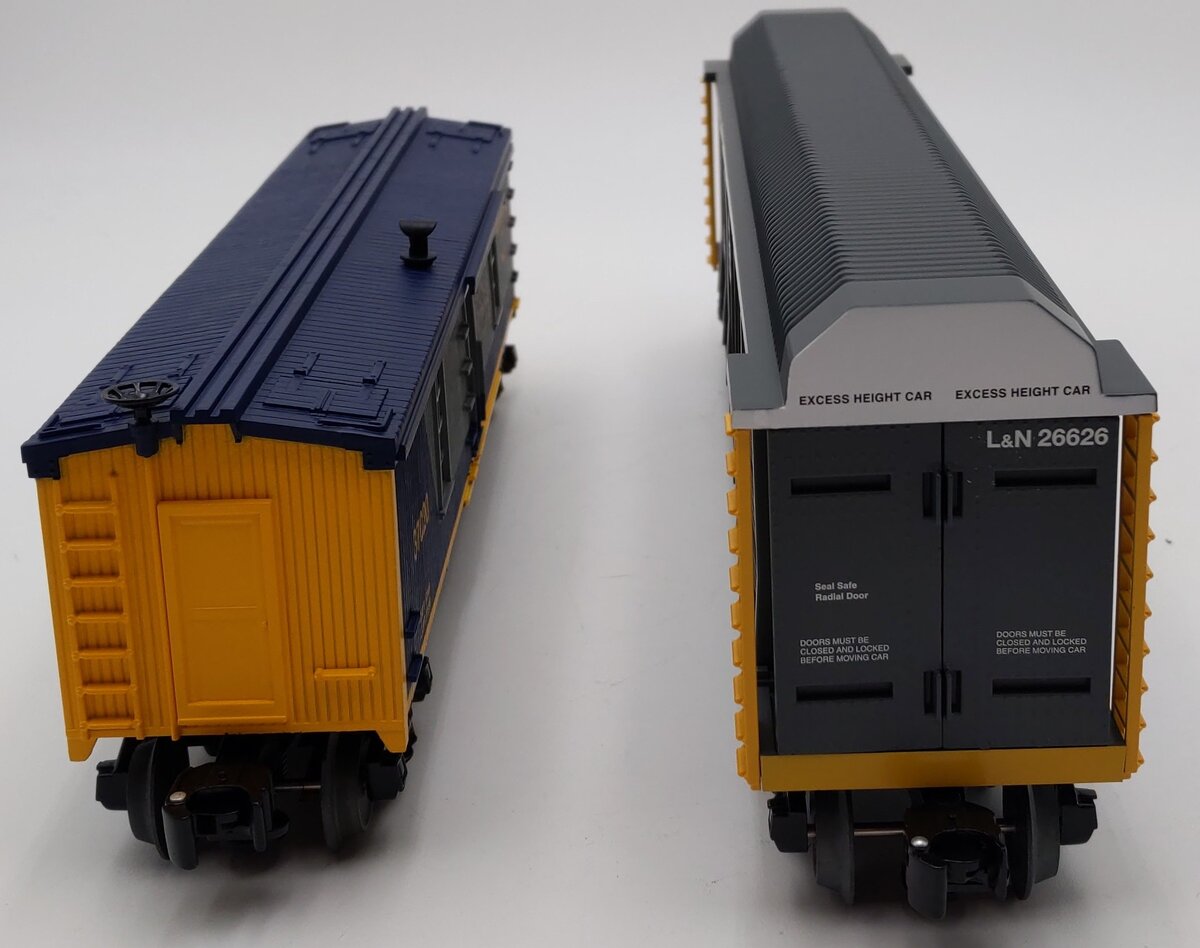 Lionel 6-30138 O-27 Chessie System Freight Cars Add-On (Set of 2) LN/Box