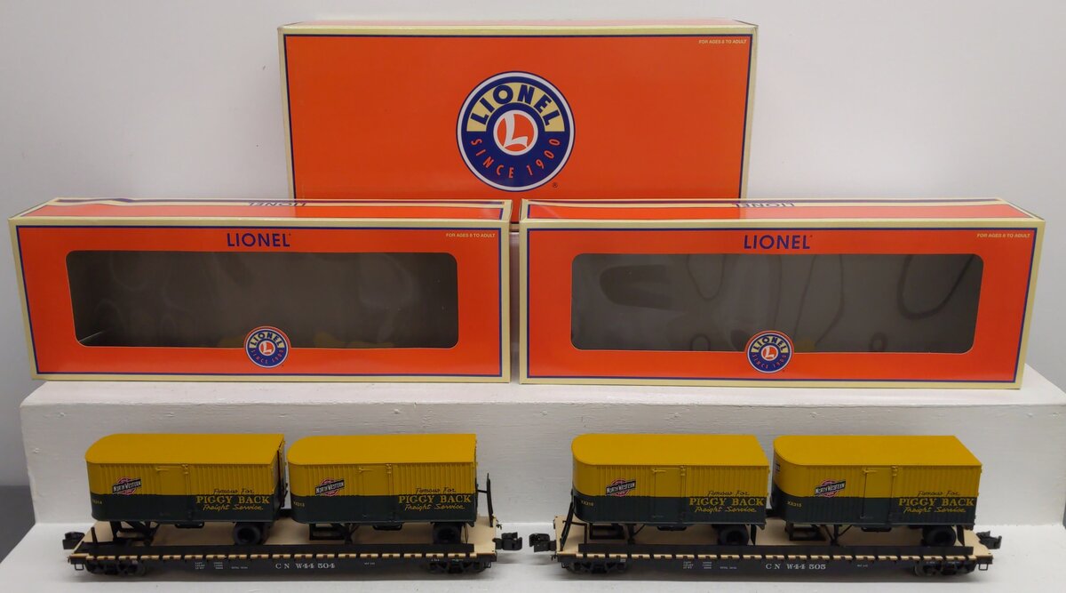 Lionel 6-21859 O Chicago & North Western PS-4 Flatcar W/Trailers (Pack of 2) EX/Box