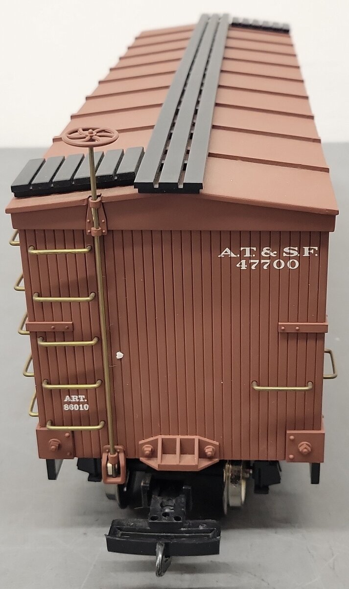 Aristo-Craft 86010 G Scale ATSF/Santa Fe Wood Box Car #47700 - Metal Wheels VG/Box