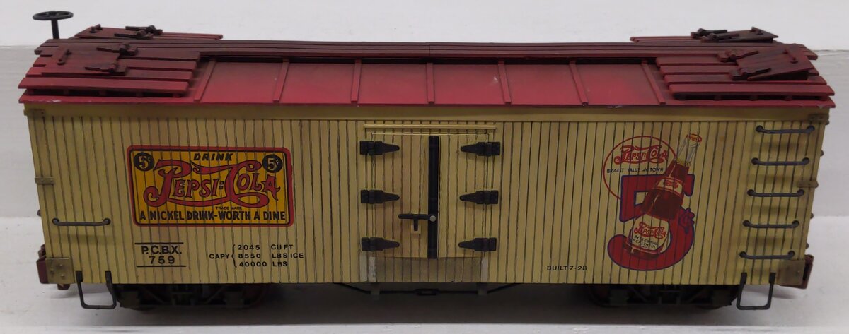 Bachmann 93251 G Scale Pepsi Cola Billboard Reefer Car #759 - Weathered/Box