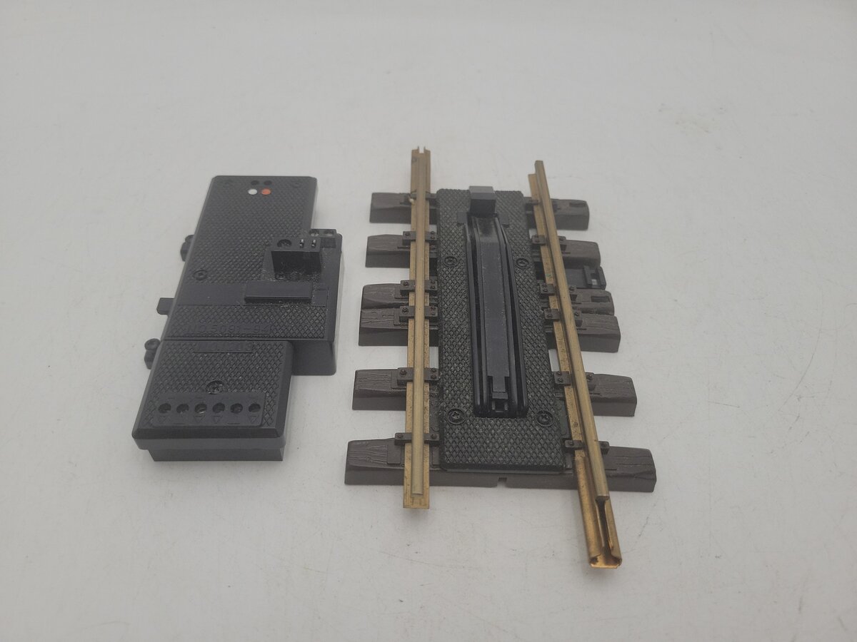 LGB 10560 G Electric Uncoupler EX/Box