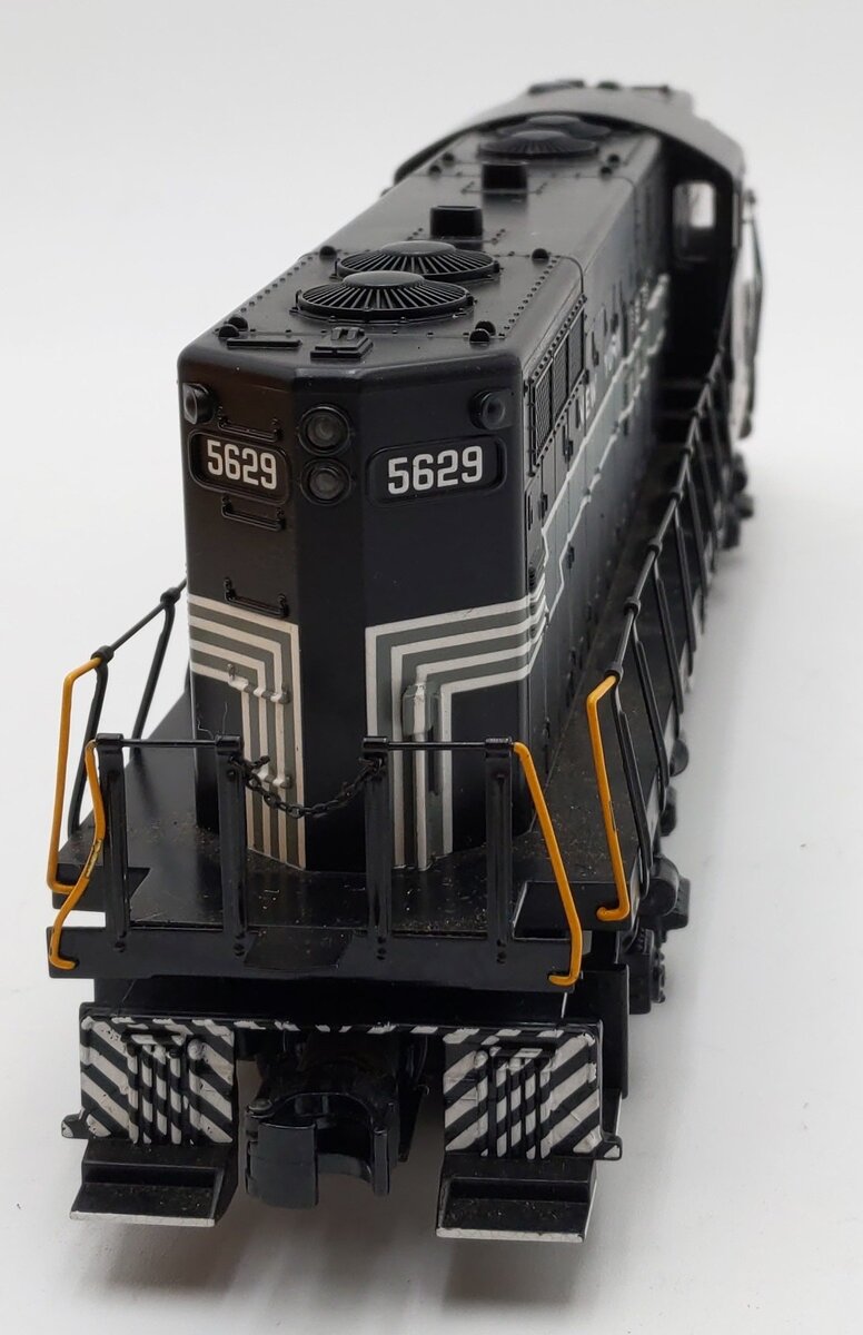 MTH 30-2722-1 O Gauge New York Central GP-7 Diesel Engine #5629 with PS2 LN/Box