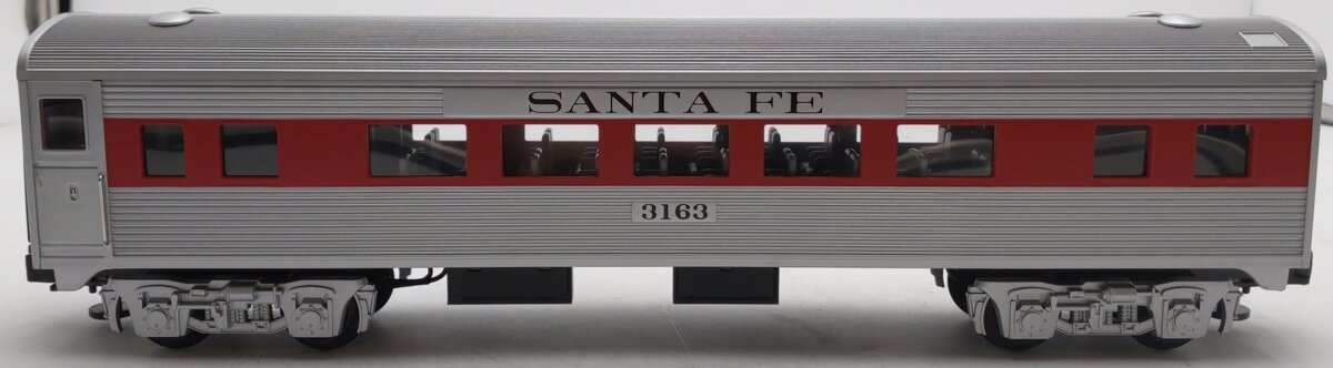 MTH 30-6011 O Gauge Santa Fe O-27 Streamlined Passenger Coach Car #3163 EX/Box