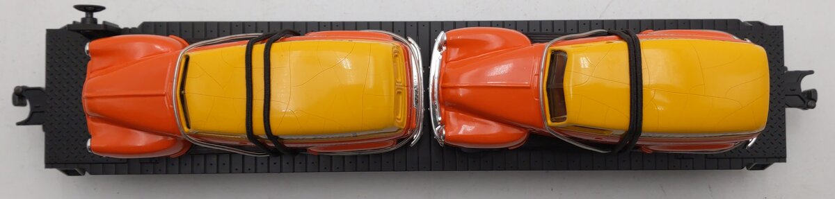 MTH 30-7681 O Gauge MTH Transport Flatcar with Ertl '51 Panel Vans EX/Box