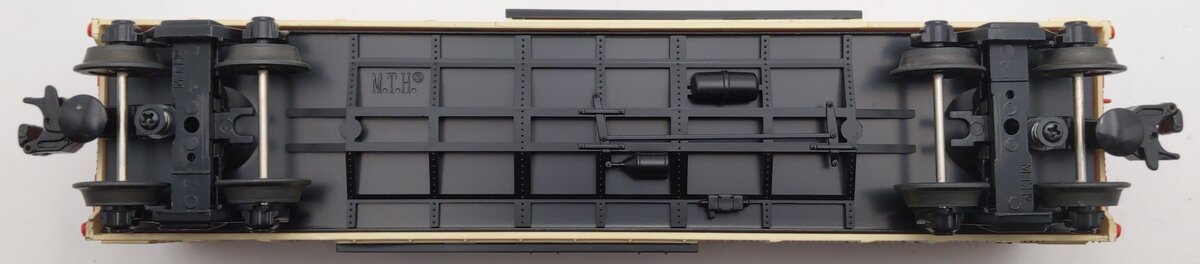 MTH 30-74127 O Gauge Bonomo Taffy Strawberry Box Car LN/Box