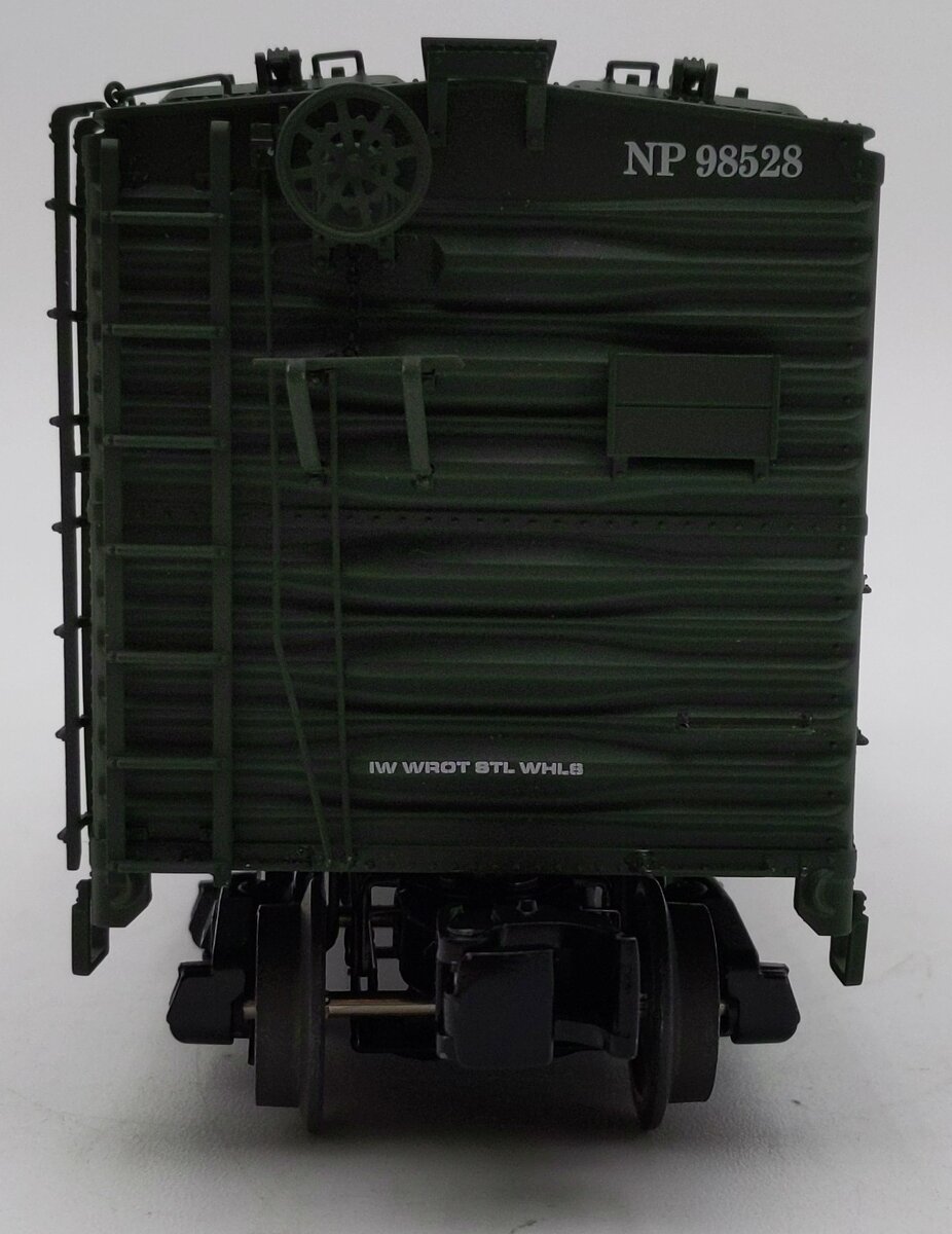 Lionel 6-17725 O Gauge Northern Pacific Steel-Sided Reefer LN/Box