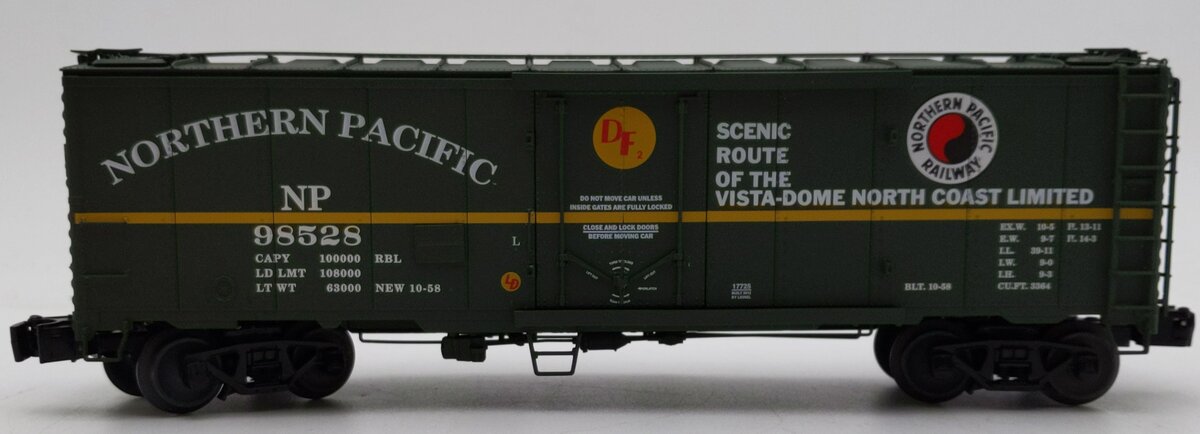 Lionel 6-17725 O Gauge Northern Pacific Steel-Sided Reefer LN/Box