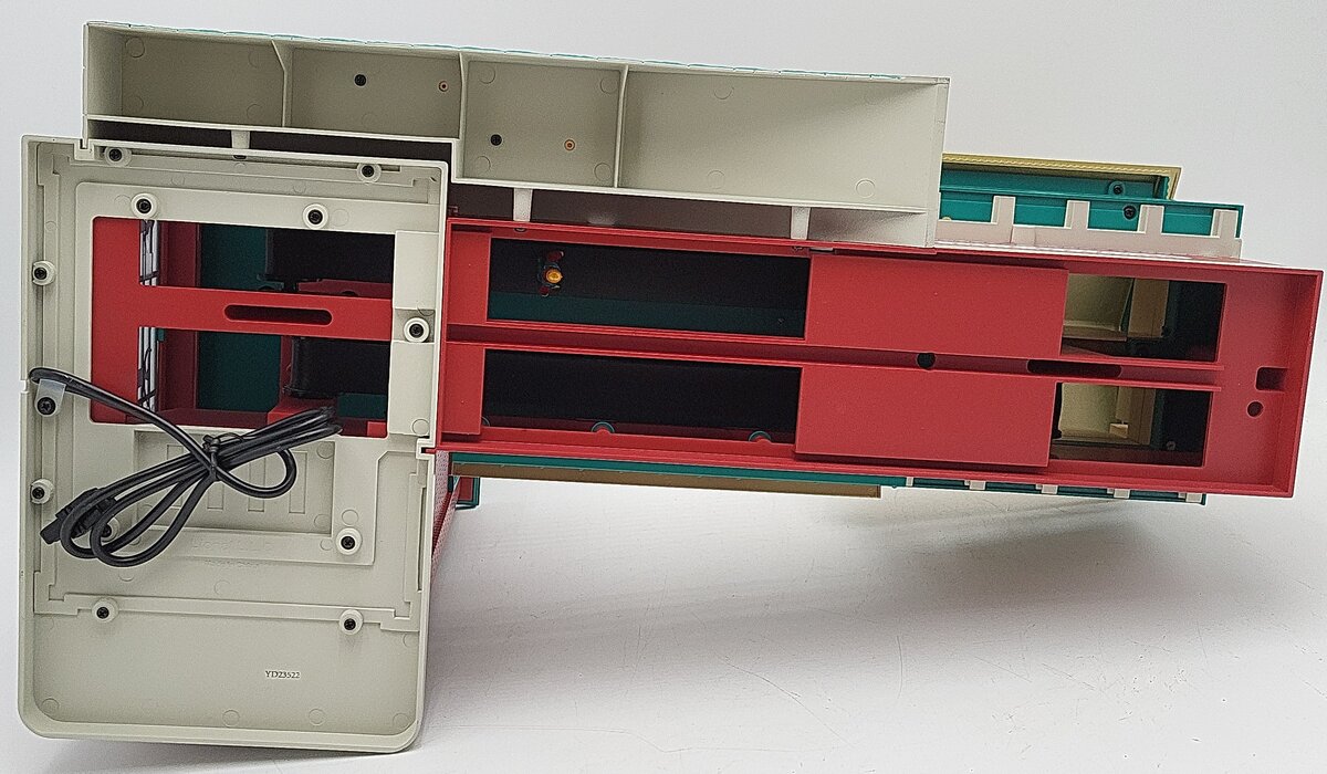 Lionel 2229210 O Deer Dash Transfer Station Building