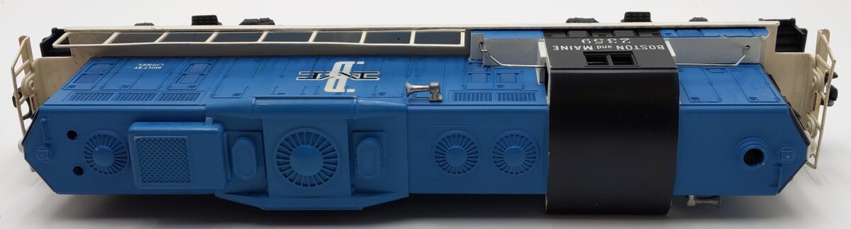 Lionel 2359 Vintage O Boston & Maine GP-9 Diesel Locomotive VG/Box