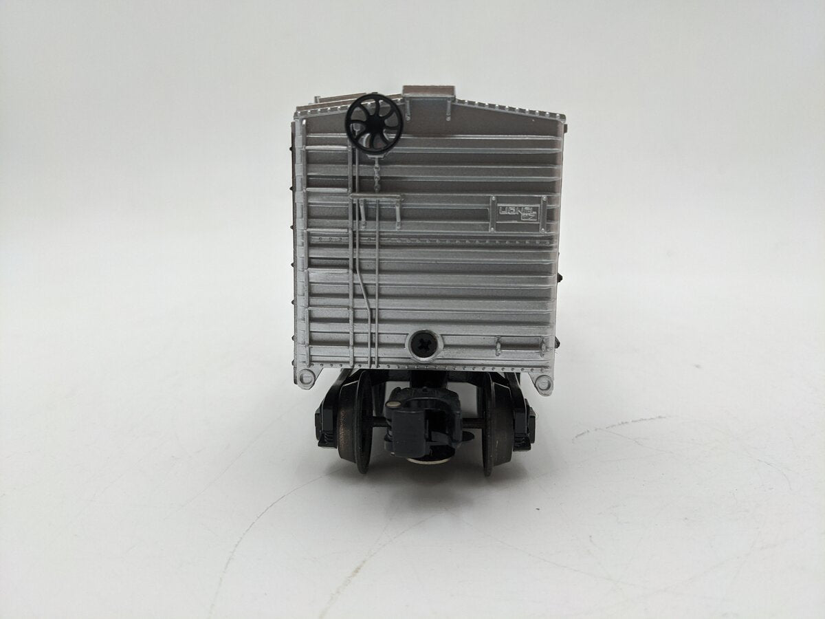 Lionel 6-9730 O Gauge CP Rail Boxcar - White Letter Version EX/Box