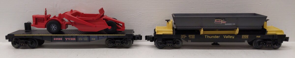 Lionel 6-30136 O Thunder Valley Flat with Scraper and Ore Dump Car (Set of 2) LN/Box