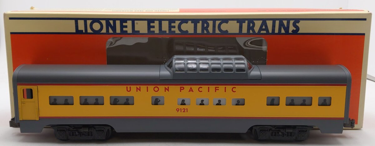 Lionel 6-19121 O Gauge Union Pacific Aluminum Vista Dome Passenger Car EX/Box