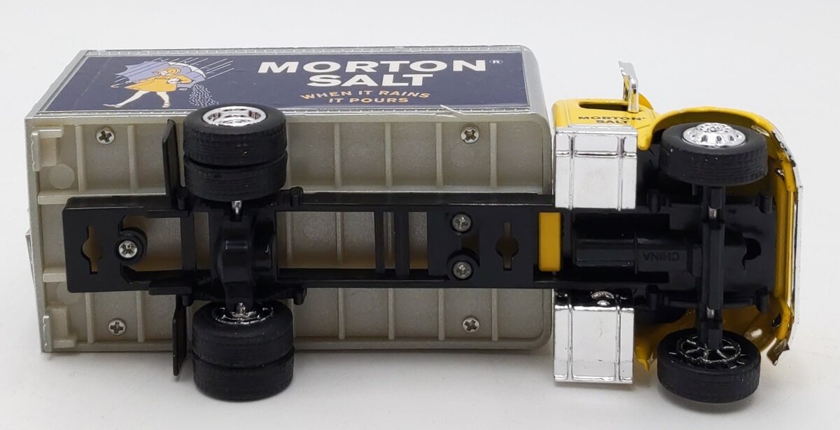 Menards 279-4456 O Scale Diecast Morton Salt Box Truck LN/Box