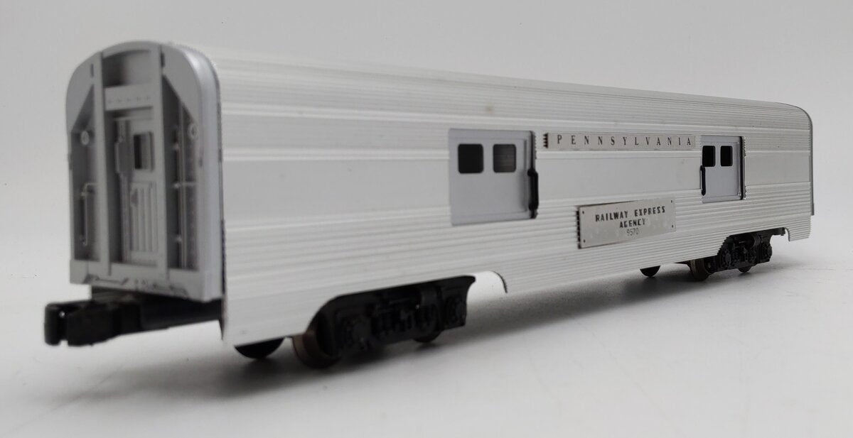 Lionel 6-9570 O Gauge Pennsylvania Railway Express Aluminum Baggage Car LN/Box