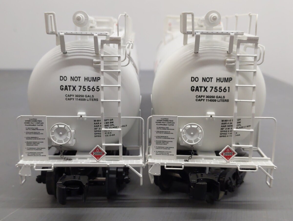 Lionel 6-29771 O CN TankTrain Tank Cars (Set of 2) EX/Box