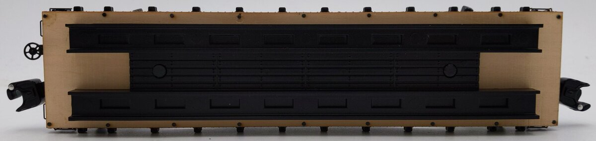 Lionel 6-27888 O Long Island 40' Flatcar w/Wheel Load LN/Box