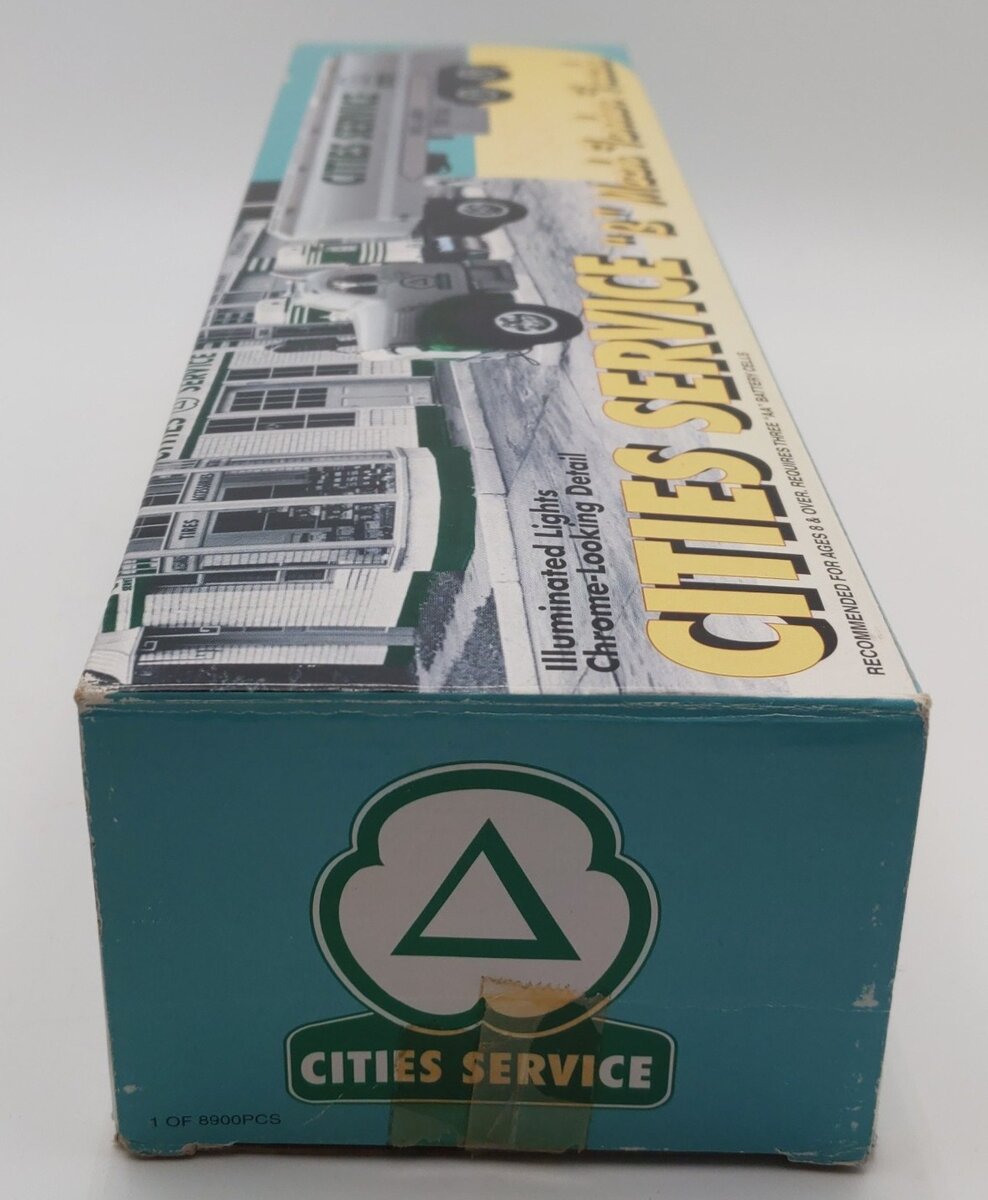 JMT 1960 Mack B Model Cities Service Tanker Truck Semi 1:43 Scale EX/Box