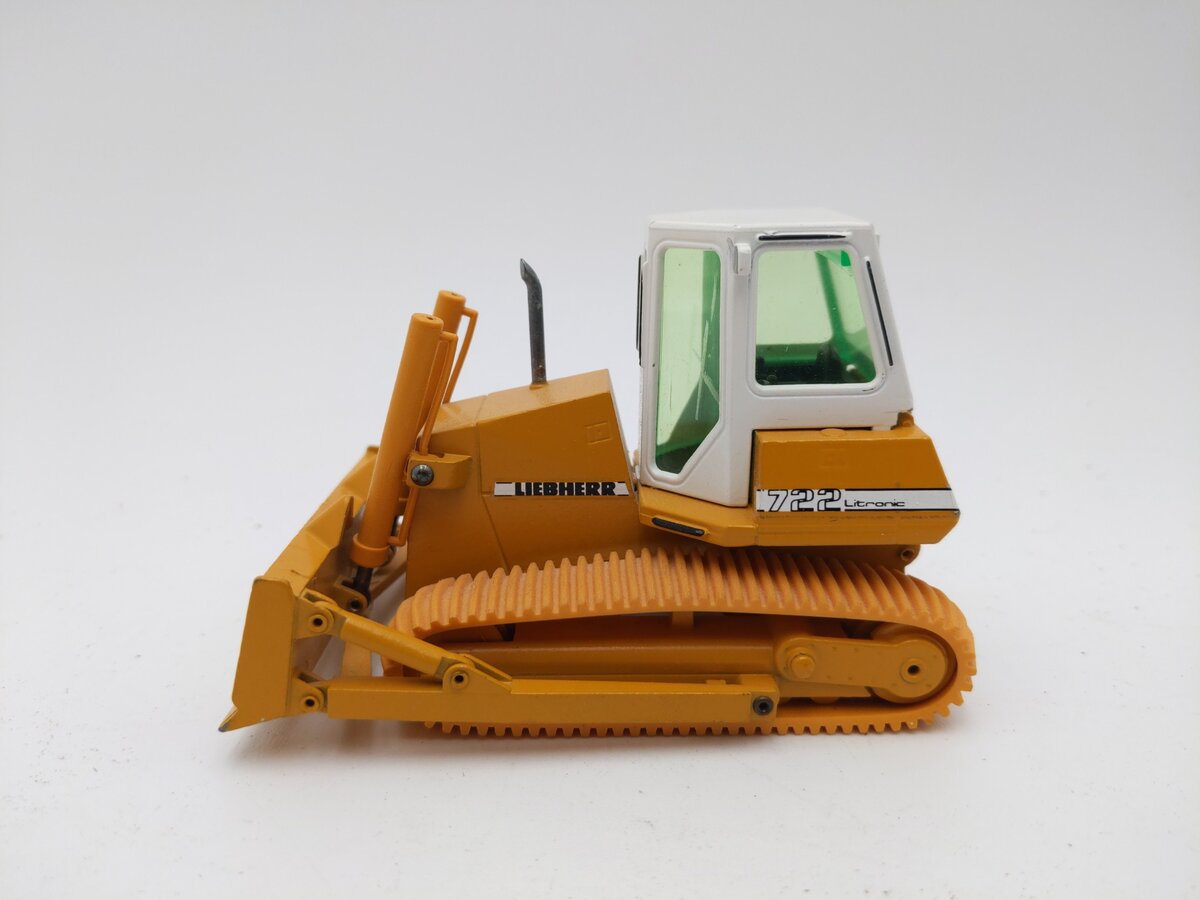 Conrad 2803 1:50 Scale Diecast Liebherr PR722 Bulldozer EX