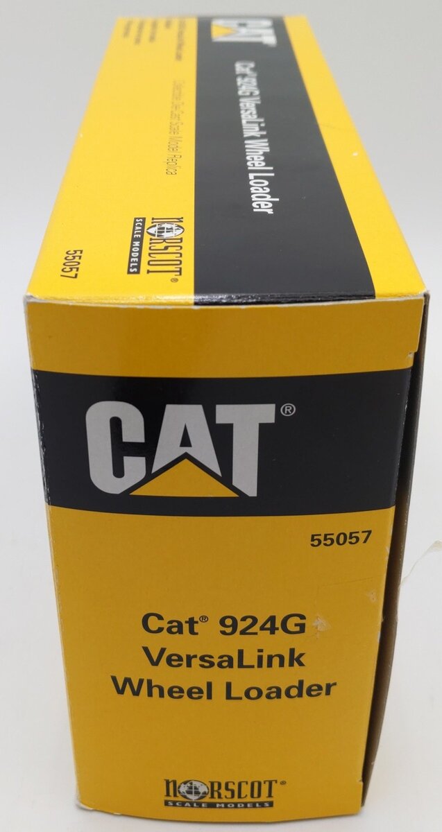 Norscot 55057 1:50 Diecast Caterpillar 924G Versalink Wheel Loader w/Work Tools EX/Box