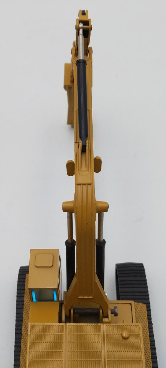 NZG 377 1:50 Scale Caterpillar 245 Excavator w/ Hydraulic Hammer EX/Box
