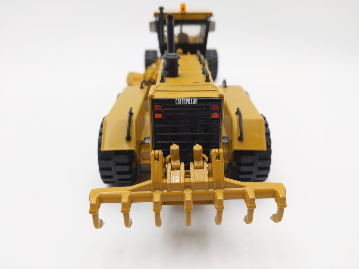 Norscot 55133 1:50 Diecast Caterpillar 24H Motor Grader EX/Box