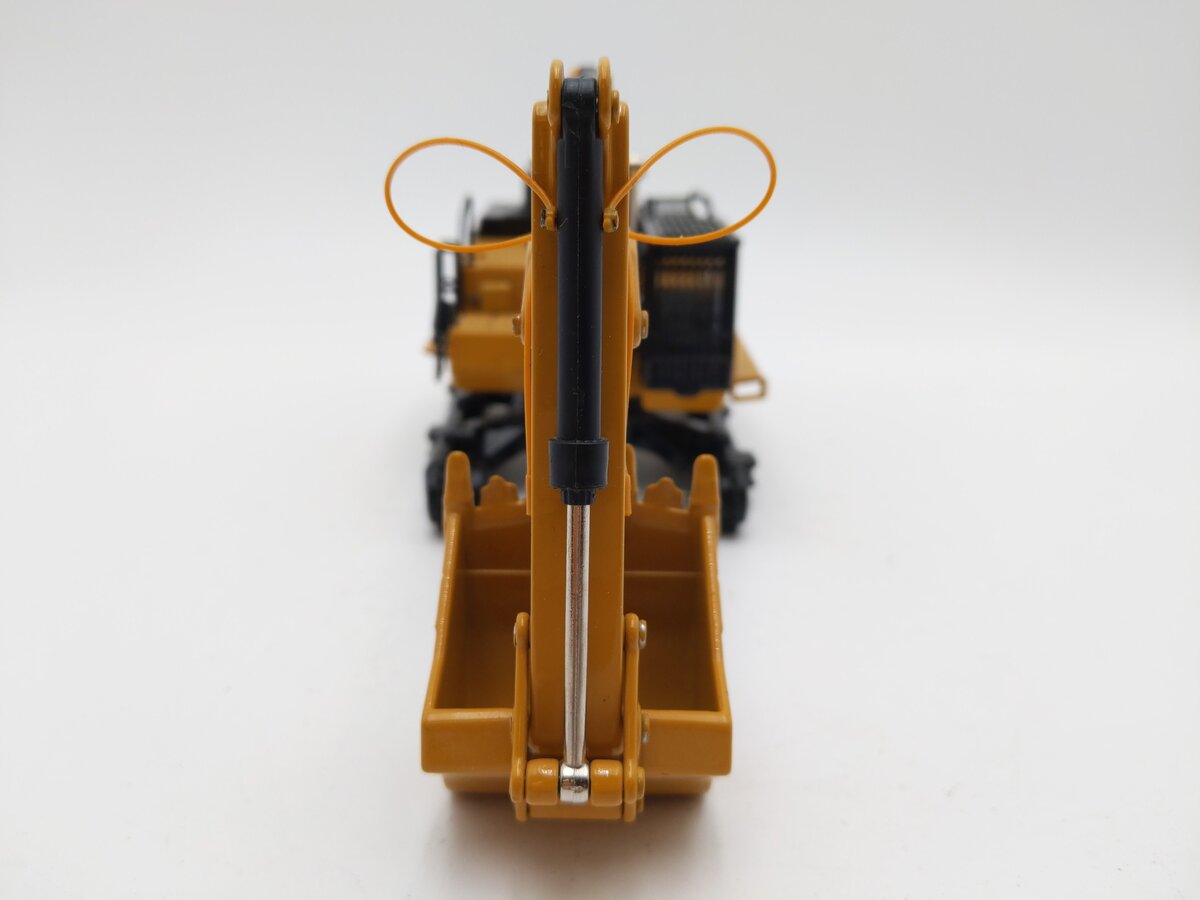 Norscot 55274 1:50 American Construction Equipment Caterpillar 374D Excavator EX/Box