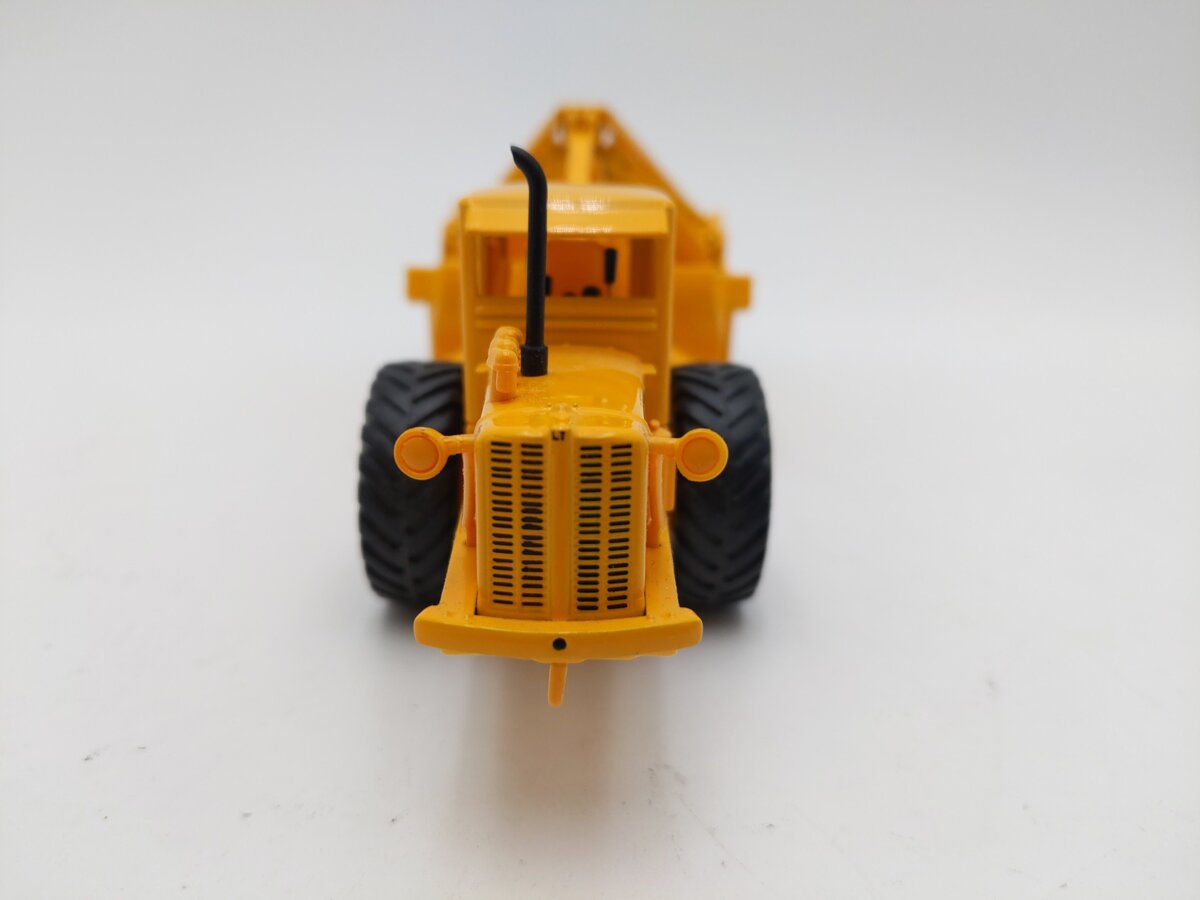 Spec-Cast CON005 1:50 LeTourneau Super C Tournapull with LP Carryall Scraper EX/Box