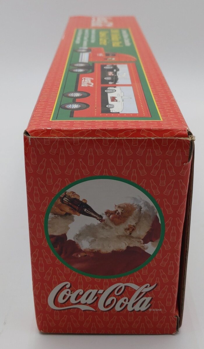 Coca-Cola 10228 1:43 2001 Holiday Dual Classic Carrier w/'55 & '57 Thunderbirds EX/Box