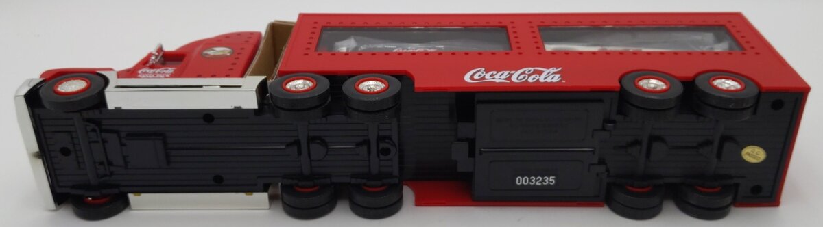 Coca-Cola 10228 1:43 2001 Holiday Dual Classic Carrier w/'55 & '57 Thunderbirds EX/Box