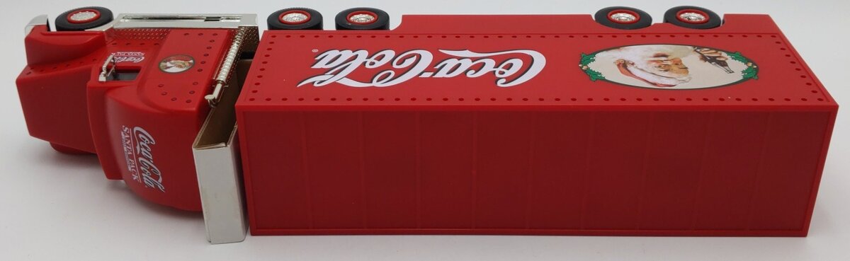 Coca-Cola 10228 1:43 2001 Holiday Dual Classic Carrier w/'55 & '57 Thunderbirds EX/Box
