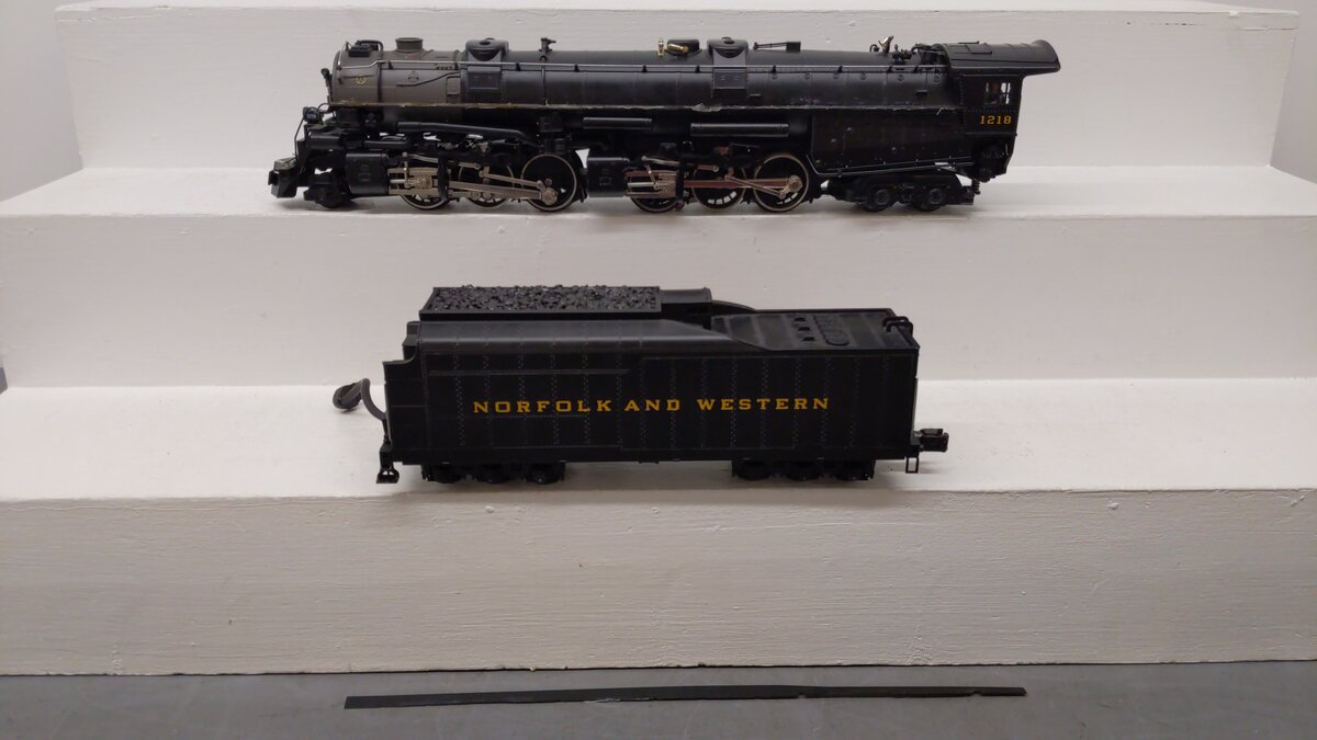 MTH 20-3036-1 O Gauge N&W 2-6-6-4 Class A Steam Locomotive & Tender w/PS1 #1218 VG