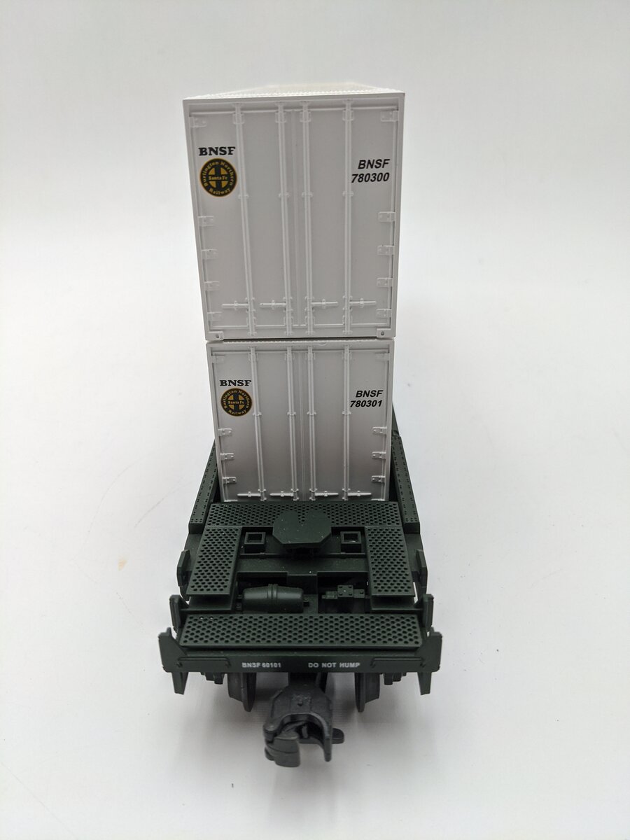 MTH 20-95005 O Gauge BNSF Husky Stack Car w/ Containers #60101 EX