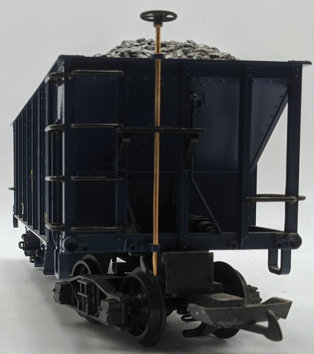 LGB 4976 G Scale Santa Fe 2-Bay Hopper NIB