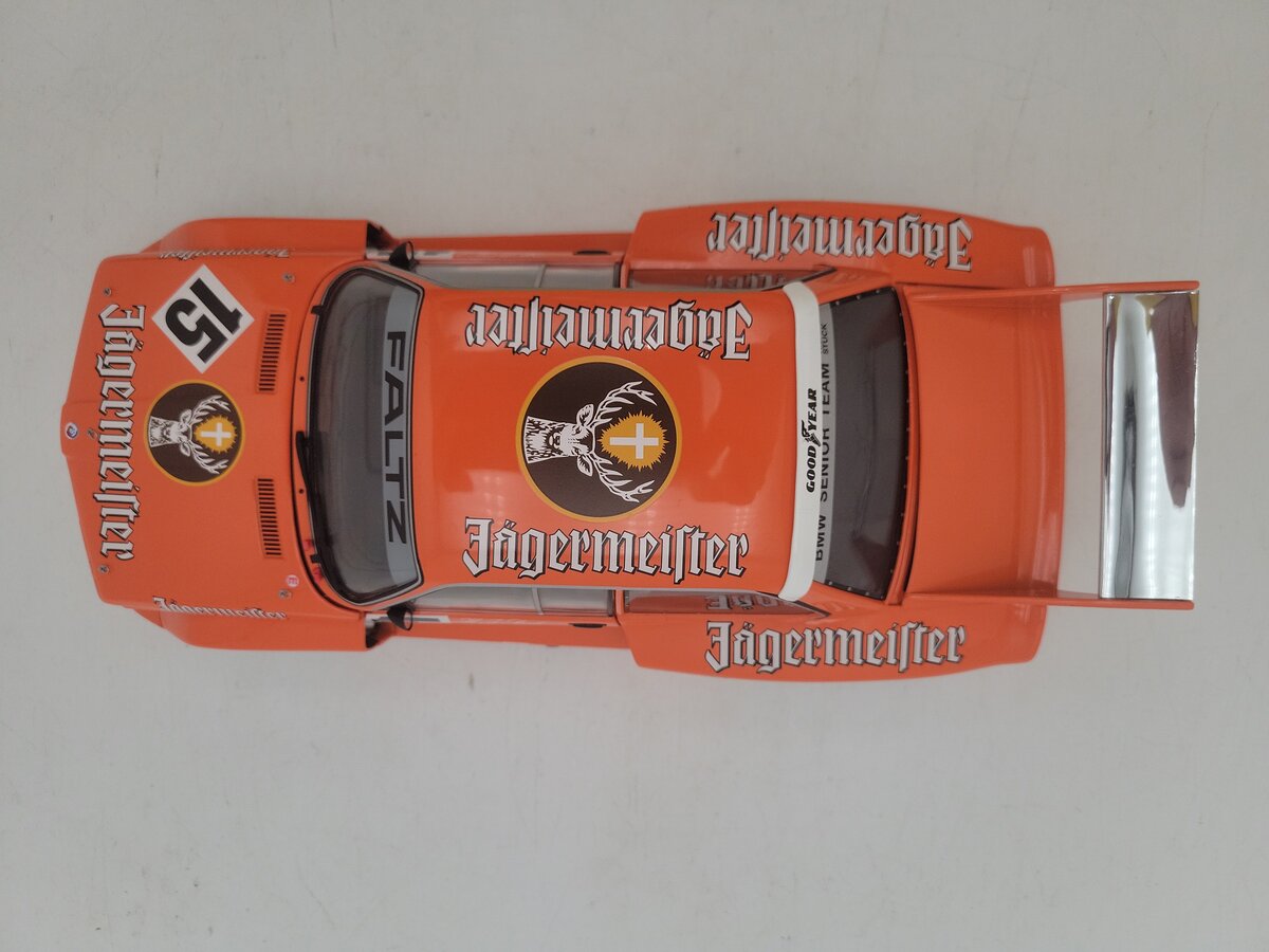 Minichamps 1:18 Scale BMW 3201 1977 Jagermeister #15 Diecast Racing Car Model EX