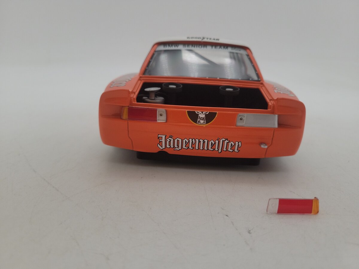 Minichamps 1:18 Scale BMW 3201 1977 Jagermeister #15 Diecast Racing Car Model EX