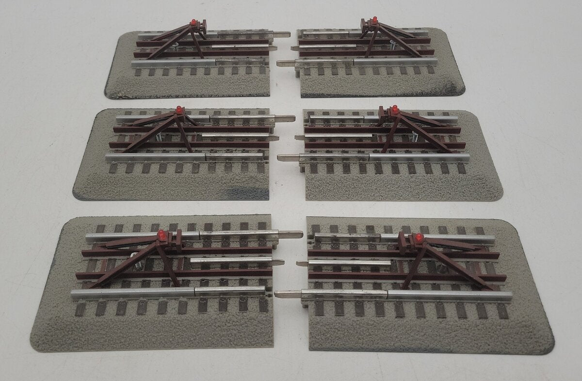 Lionel 6-12035 O Gauge FasTrack Lighted Bumper (3 Sets of 2) EX