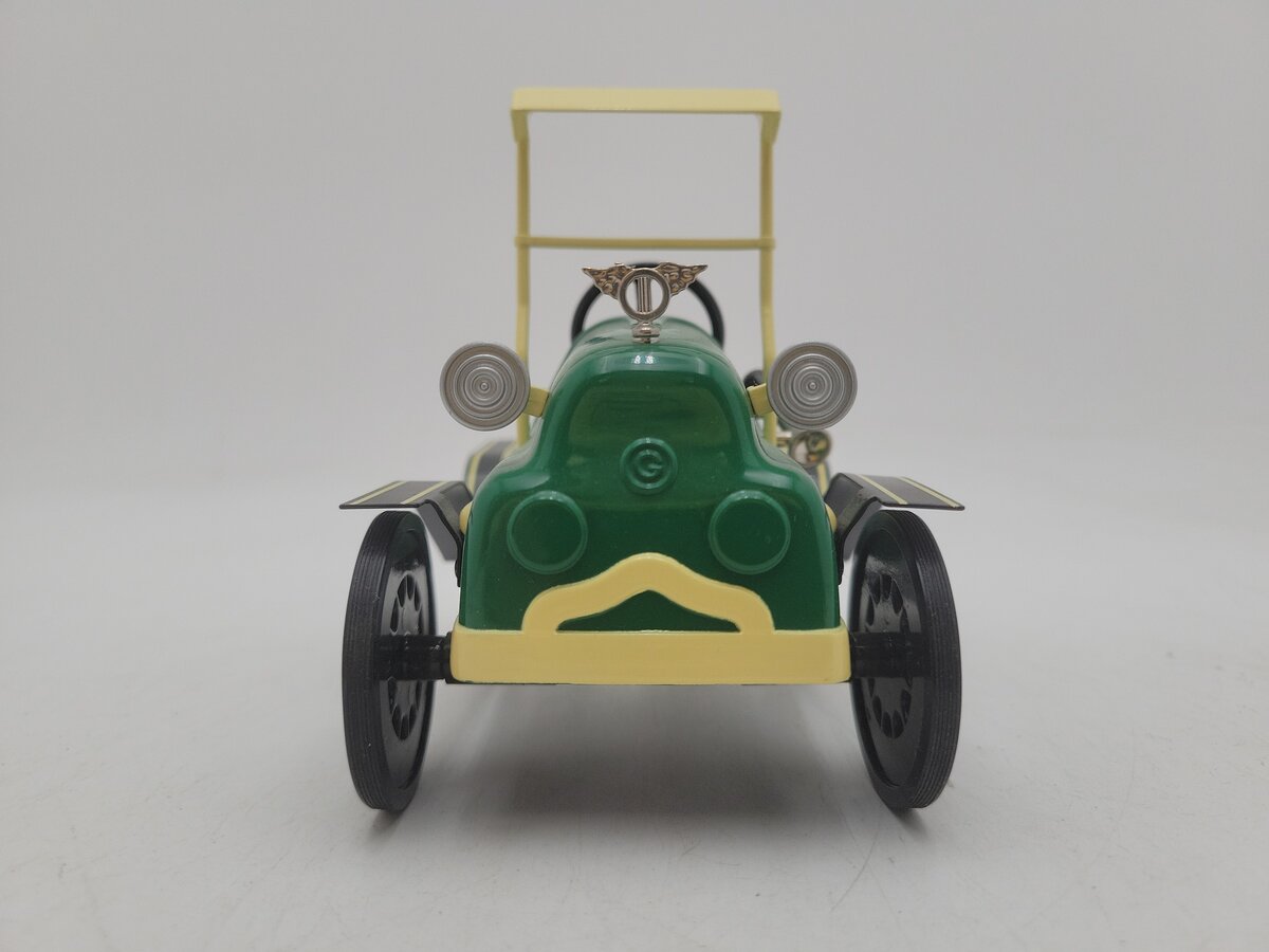 Hallmark Garton Tin Lizzie Green & Yellow Classic Kiddie Pedal Car EX