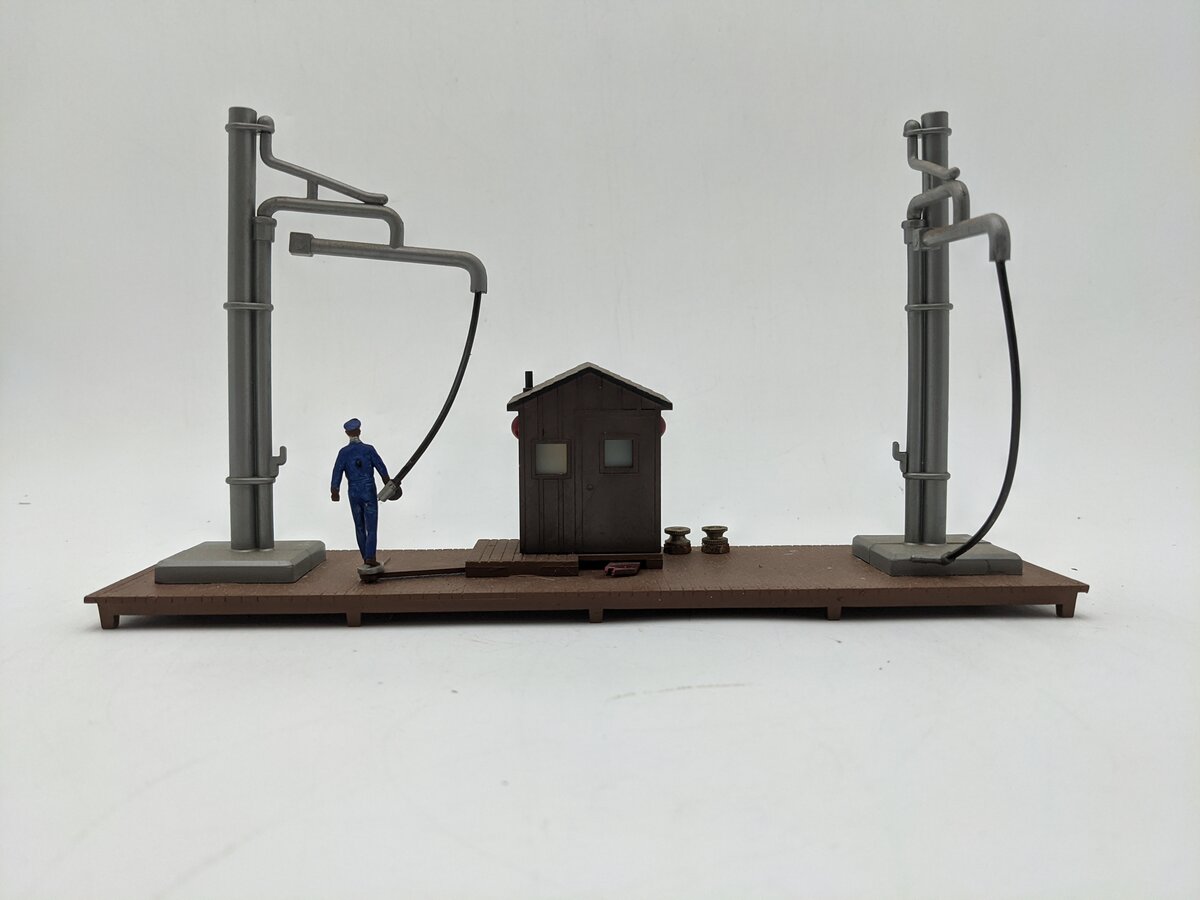 Marx 1450 Vintage O Operating Fueling Station VG