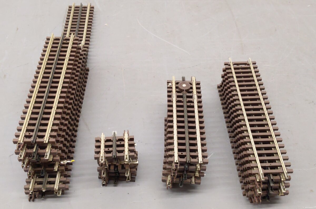 Atlas O Gauge Assorted Straight Track; [26] VG