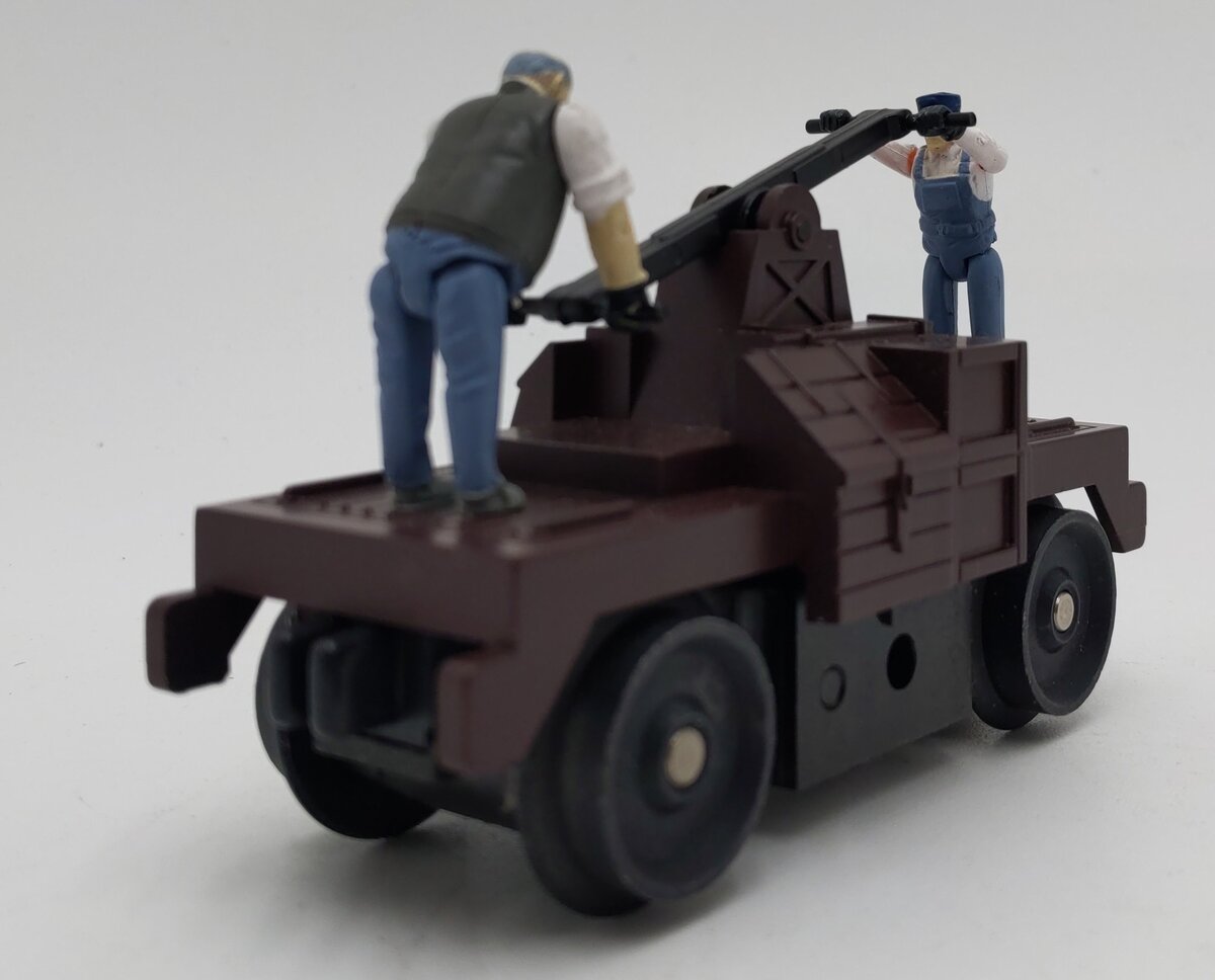 MTH 305235 O MoW Operating Handcar/maroon EX