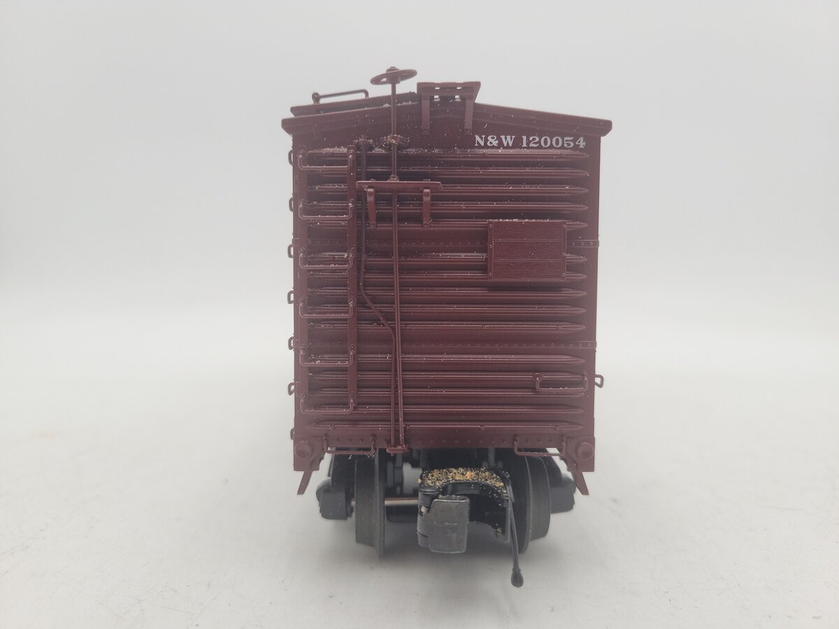 MTH 20-93957 O Norfolk & Western 40' Single Sheathed Boxcar #120054 EX