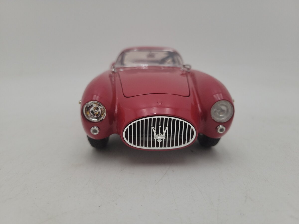 Ricko A6GCS 1:18 Scale Red Masserati 1954 Berlinetta With Removable Hood EX