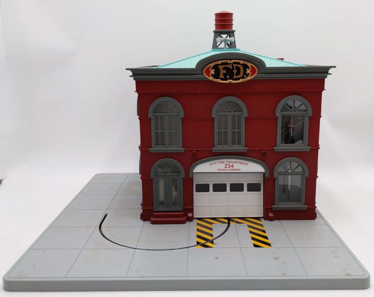 MTH 30-9102 O Gauge Operating Firehouse VG